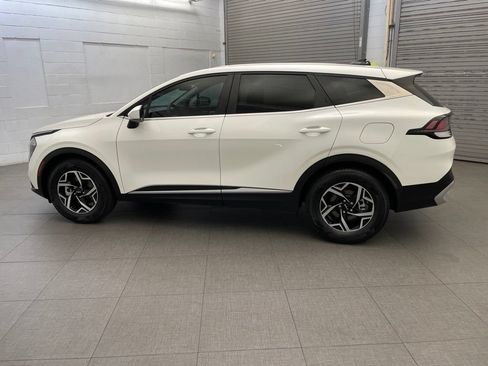 Used 2023 Kia Sportage LX FWD image 10