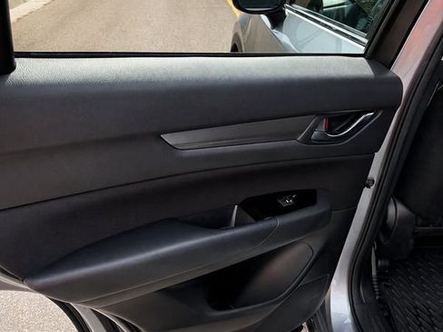Used 2019 MAZDA CX-5 Sport AWD/4WD image 17