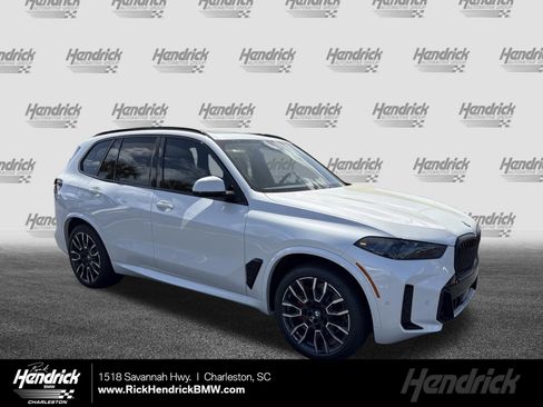 New 2026 BMW X5 xDrive40i w/ M Sport Package AWD/4WD image 1