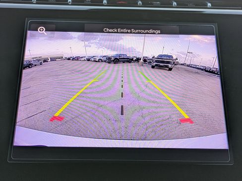 Used 2025 Jeep Grand Cherokee L Laredo image 24