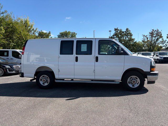 Used 2025 GMC Savana 2500 w/ Driver Convenience Package RWD image 8