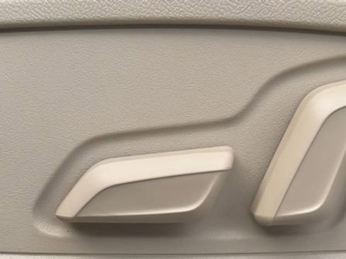 Used 2022 Audi Q5 2.0T Premium Plus w/ Premium Plus Package image 28