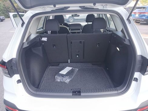 New 2025 Volkswagen Taos S image 21