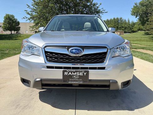 Used 2015 Subaru Forester 2.5i Premium w/ All-Weather Package AWD/4WD image 9