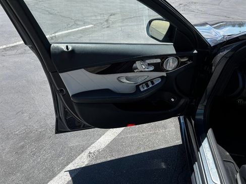 Used 2016 Mercedes-Benz C 300 4MATIC Sedan image 20