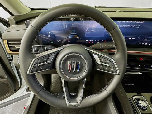 New 2026 Buick Envision Avenir image 6