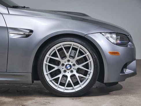 Used 2011 BMW M3 Coupe image 32