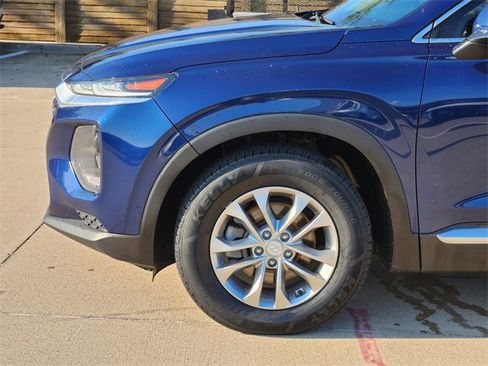 Used 2019 Hyundai Santa Fe SE AWD/4WD image 14