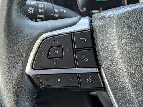 Used 2025 Toyota Grand Highlander FWD image 21