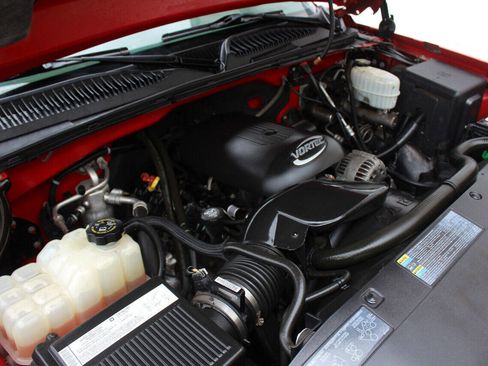 Used 2005 Chevrolet Silverado 3500 4x4 Regular Cab image 25