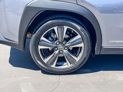 Used 2019 Lexus UX 250h w/ Premium Package AWD/4WD image 10