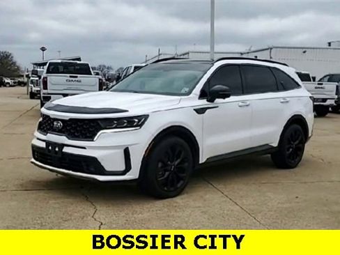 Used 2021 Kia Sorento SX image 4