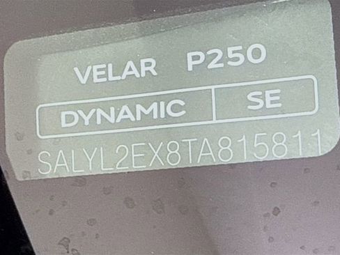 Used 2026 Land Rover Range Rover Velar Dynamic SE AWD/4WD image 34