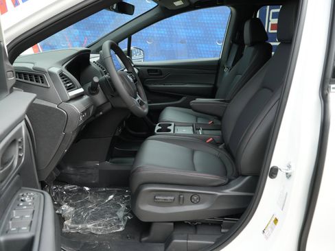 New 2026 Honda Odyssey Sport-L image 16
