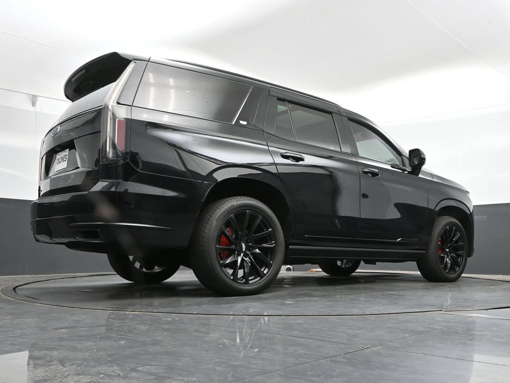 Used 2022 Cadillac Escalade Sport w/ Touring Package AWD/4WD image 44