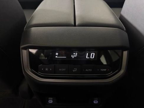 Used 2025 Lexus TX 350 AWD w/ Technology Package image 26