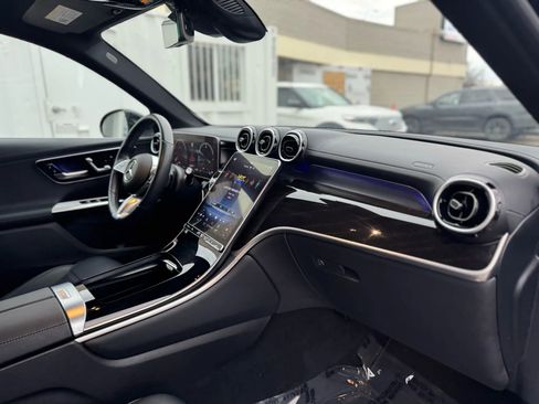 Used 2023 Mercedes-Benz GLC 300 4MATIC image 20