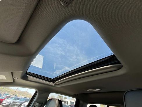 Used 2022 GMC Sierra 1500 Denali w/ Denali Reserve Package image 27