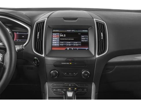 Used 2015 Ford Edge Titanium w/ Equipment Group 301A FWD image 13