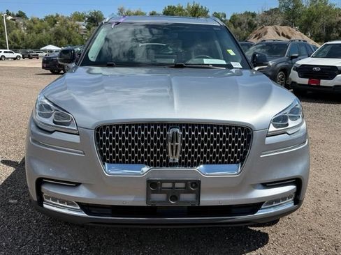 Used 2020 Lincoln Aviator Reserve w/ Equipment Group 202A AWD/4WD image 9