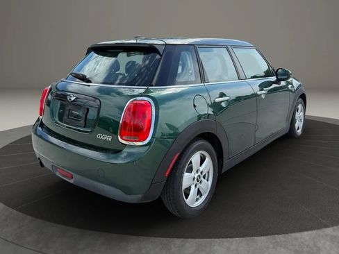 Used 2016 MINI Cooper 4-Door Hardtop FWD image 6