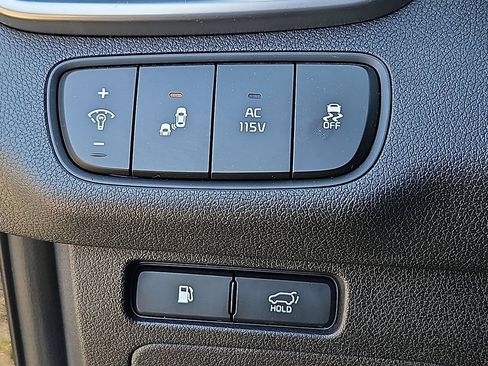 Used 2016 Kia Sorento SX AWD/4WD image 25