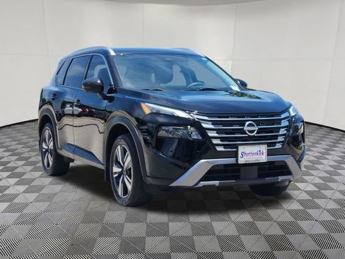 Used 2024 Nissan Rogue SL w/ SL Premium Package FWD image 2