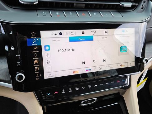 New 2026 Jeep Grand Cherokee Limited w/ Luxury Tech Group II image 20