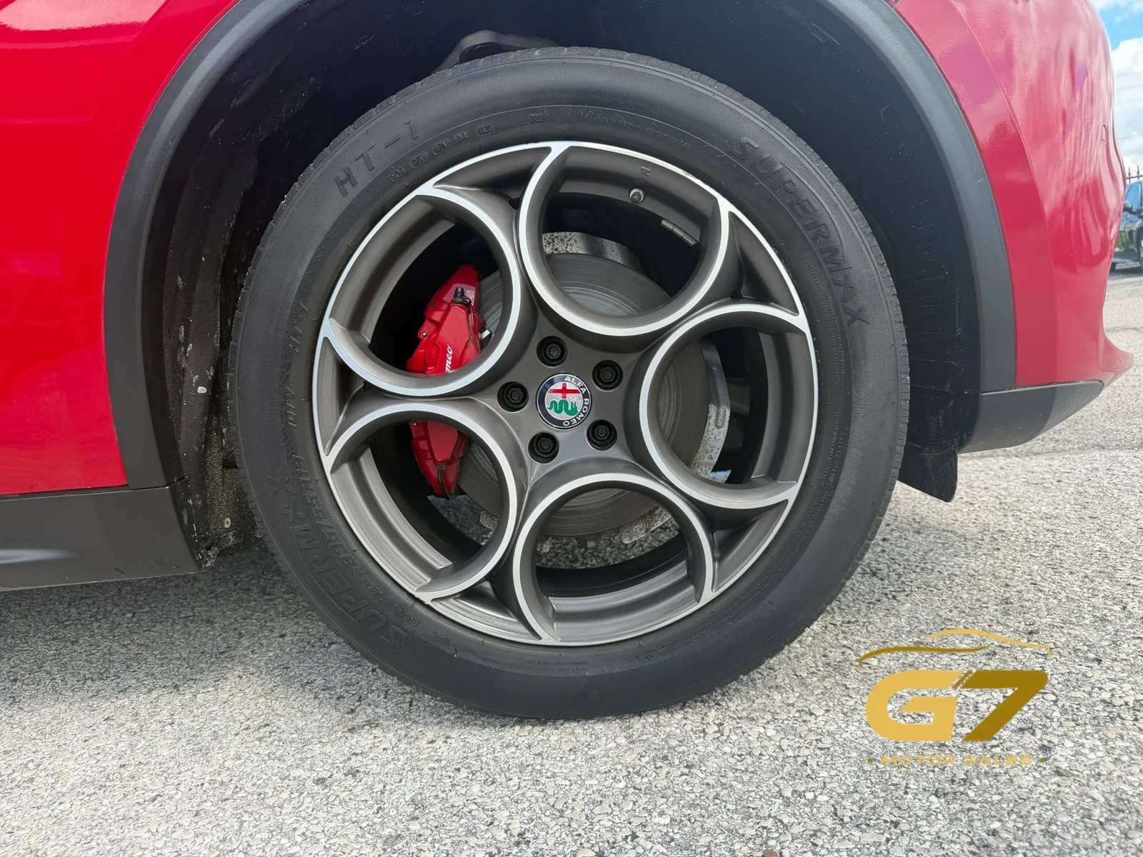 Used 2018 Alfa Romeo Stelvio Ti AWD/4WD image 7