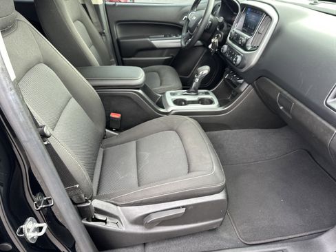 Certified 2022 Chevrolet Colorado LT w/ LT Convenience Package image 14