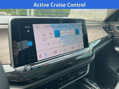 New 2026 Volkswagen Atlas SEL image 18