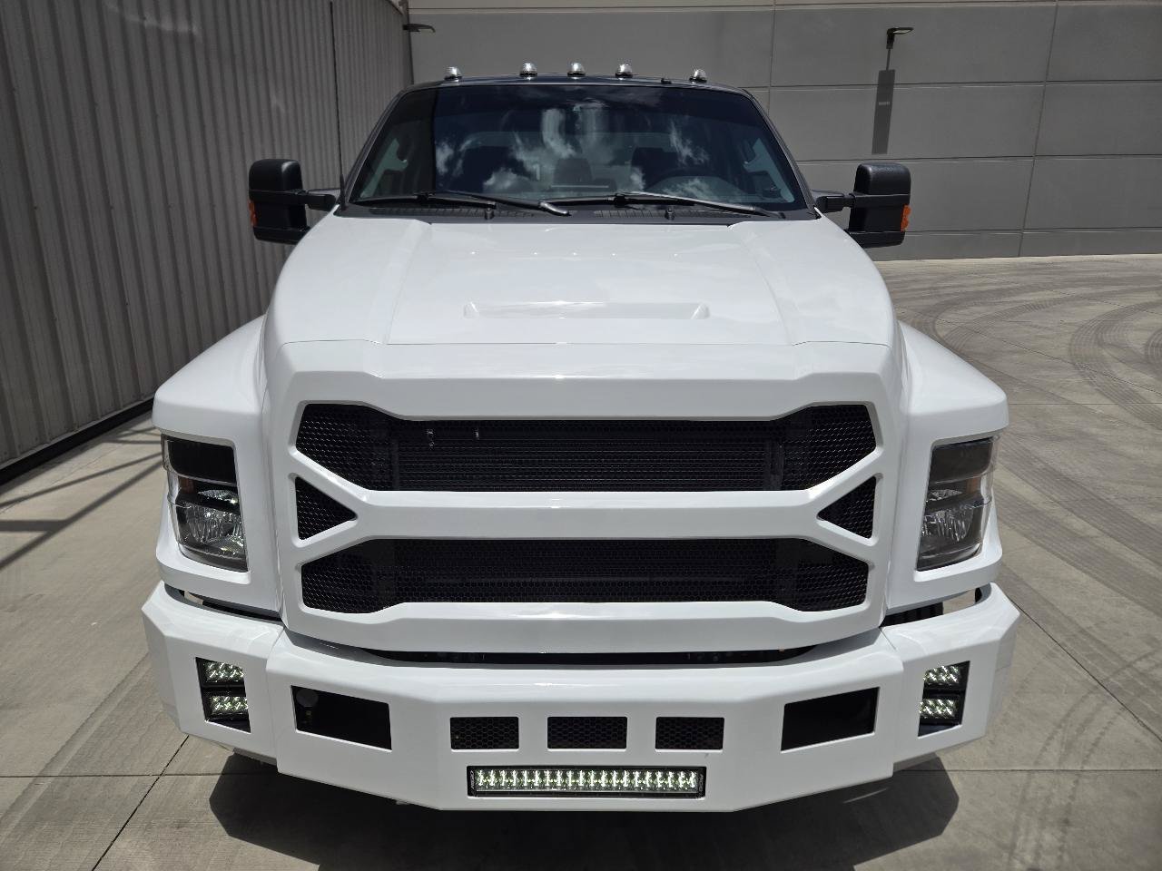 Used 2026 Ford F650 2WD Crew Cab Super Duty image 21