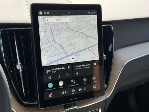 New 2026 Volvo XC60 T8 Core w/ Climate Package image 3