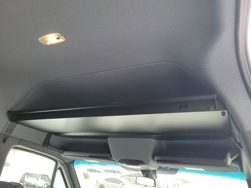 Used 2025 Mercedes-Benz Sprinter 2500 image 36