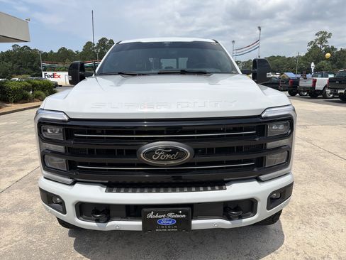 Used 2026 Ford F350 Platinum AWD/4WD image 3