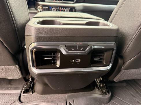 Used 2024 Chevrolet Silverado 2500 LTZ w/ LTZ Convenience Package AWD/4WD image 25