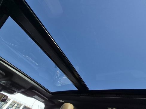 Used 2023 Ford F350 Lariat w/ Lariat Ultimate Package image 18