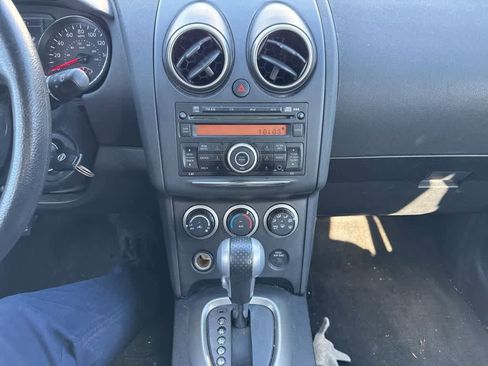 Used 2013 Nissan Rogue S image 20