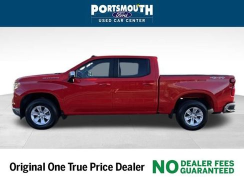 Used 2025 Chevrolet Silverado 1500 LT image 2