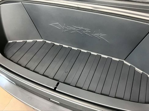 Used 2024 Tesla Cybertruck Cyberbeast image 31