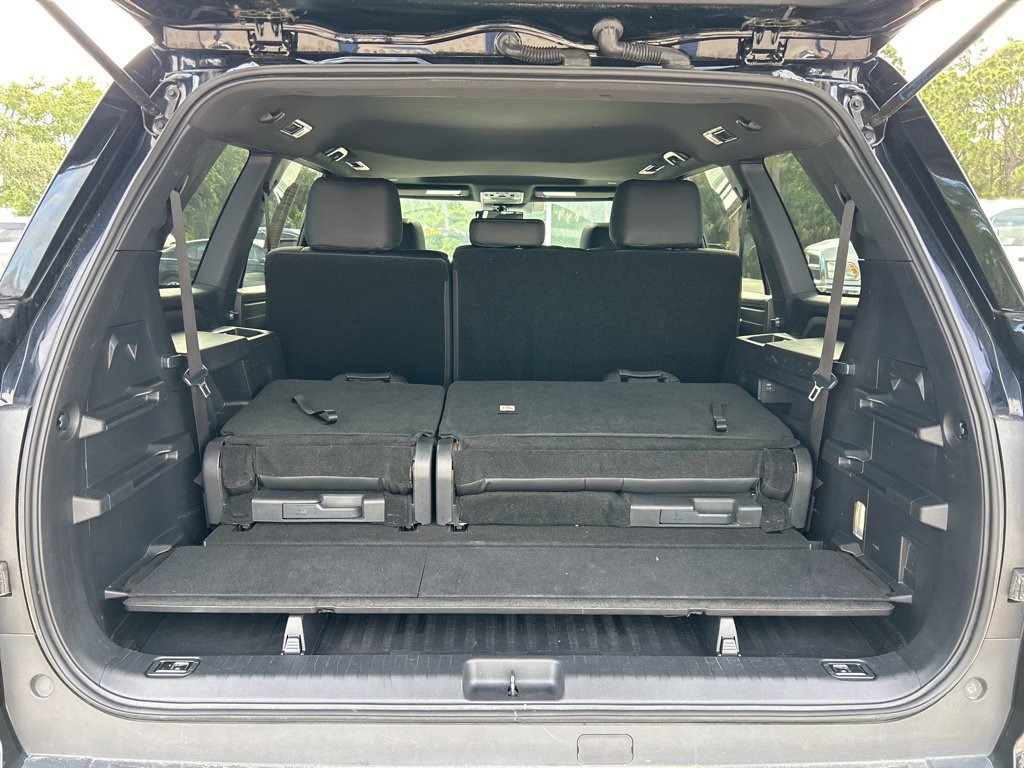 Used 2025 Toyota Sequoia SR5 AWD/4WD image 50
