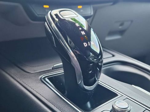 Certified 2023 Cadillac XT4 Premium Luxury FWD image 15