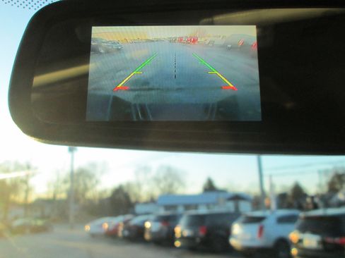 Used 2015 Ford F250 XLT w/ XLT Premium Package image 16