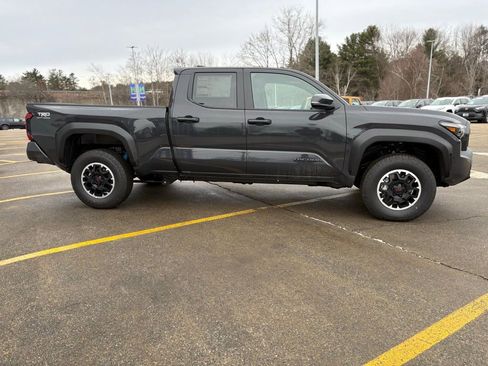 New 2026 Toyota Tacoma TRD Off-Road image 9