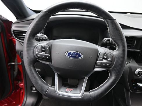 Used 2020 Ford Explorer ST w/ ST Street Pack image 11