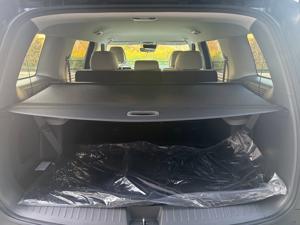 New 2027 Hyundai Santa Fe SEL FWD image 31