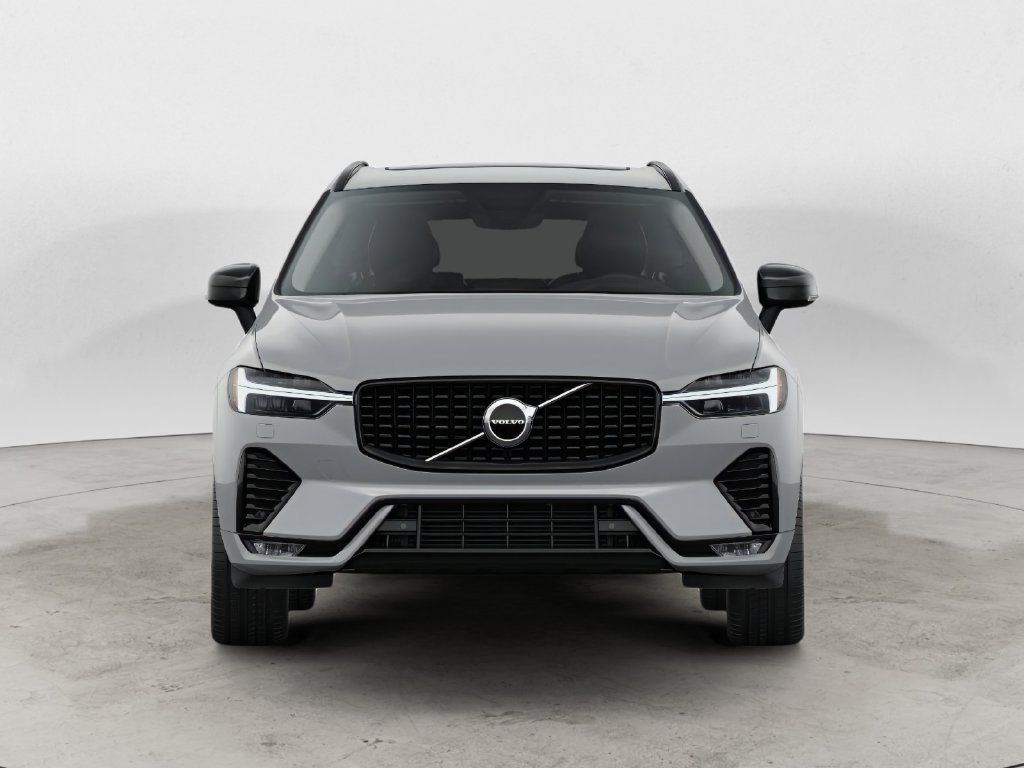Certified 2024 Volvo XC60 B5 Core w/ Protection Package Premier AWD/4WD image 2
