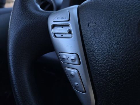 Used 2019 Nissan Versa Note S image 24