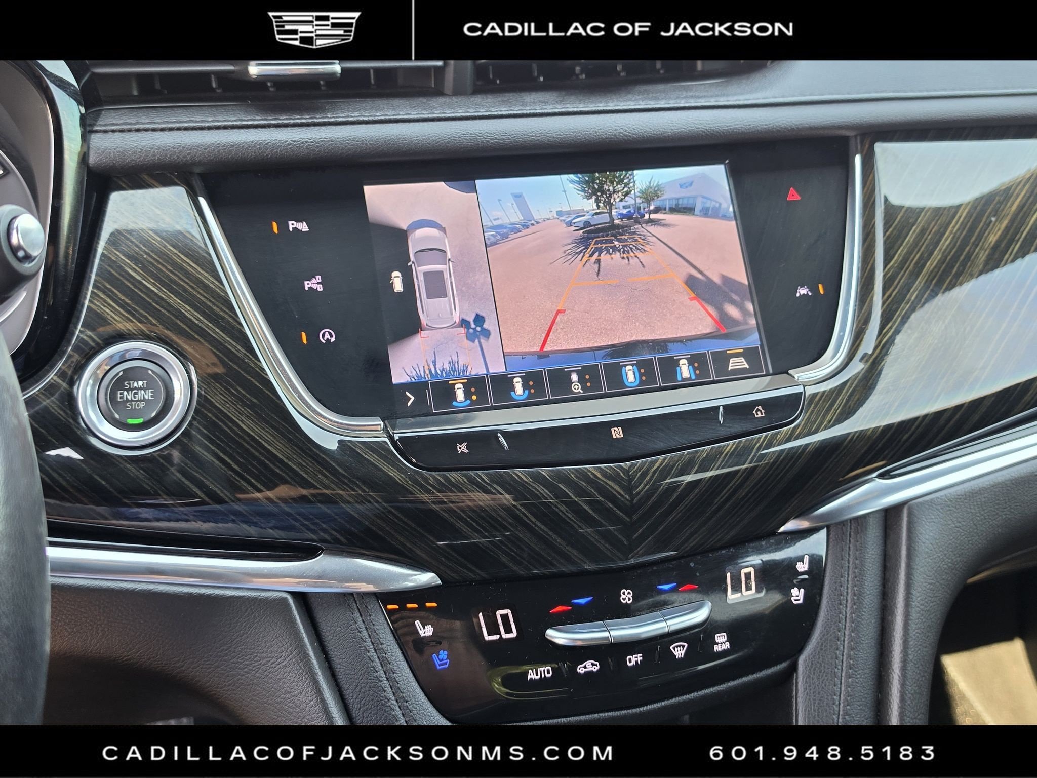 Used 2020 Cadillac XT6 Premium Luxury AWD/4WD image 11