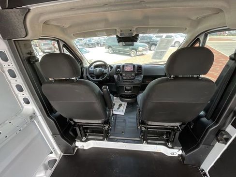 Used 2023 RAM ProMaster 2500 FWD image 34